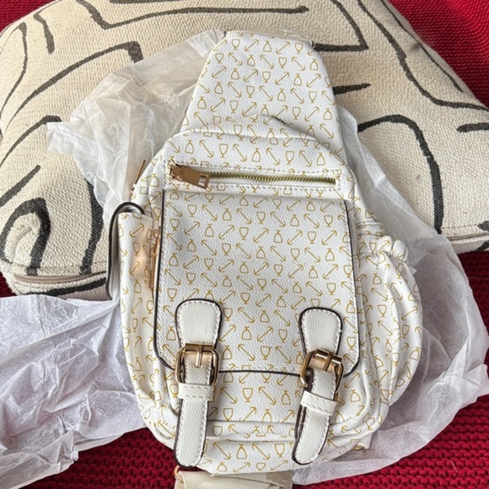AR New York Vegan Leather Sling Bag, White and Gold purse crossbody